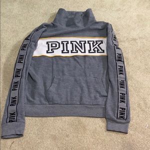 Pink VS hanging neck sweatshirt